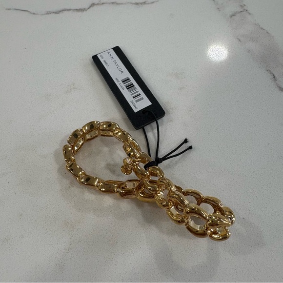 Ann Taylor Gold Cuban Link Stretch Bracelet - Picture 5 of 7